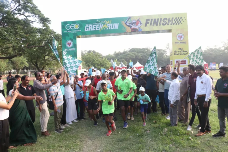Participants at the starting line of Green Run 2025 organized by Geo India Foundation, with dignitaries flagging off the event at YMCA Grounds, Chennai