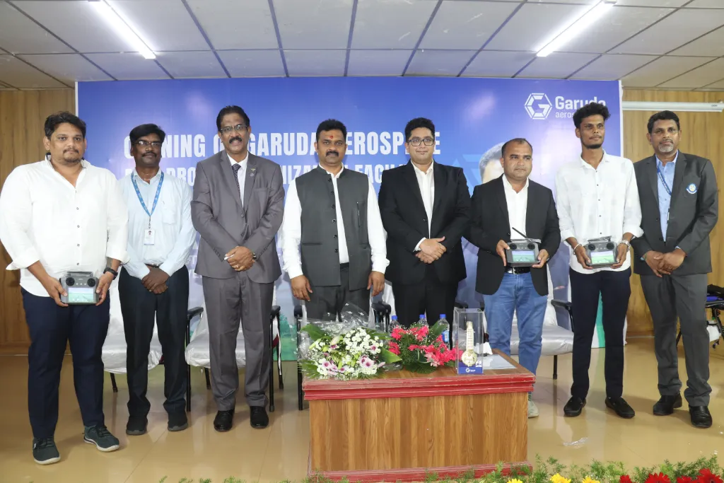 Group photo during the inauguration ceremony of Garuda Aerospace’s Agri-Drone Indigenization Facility.